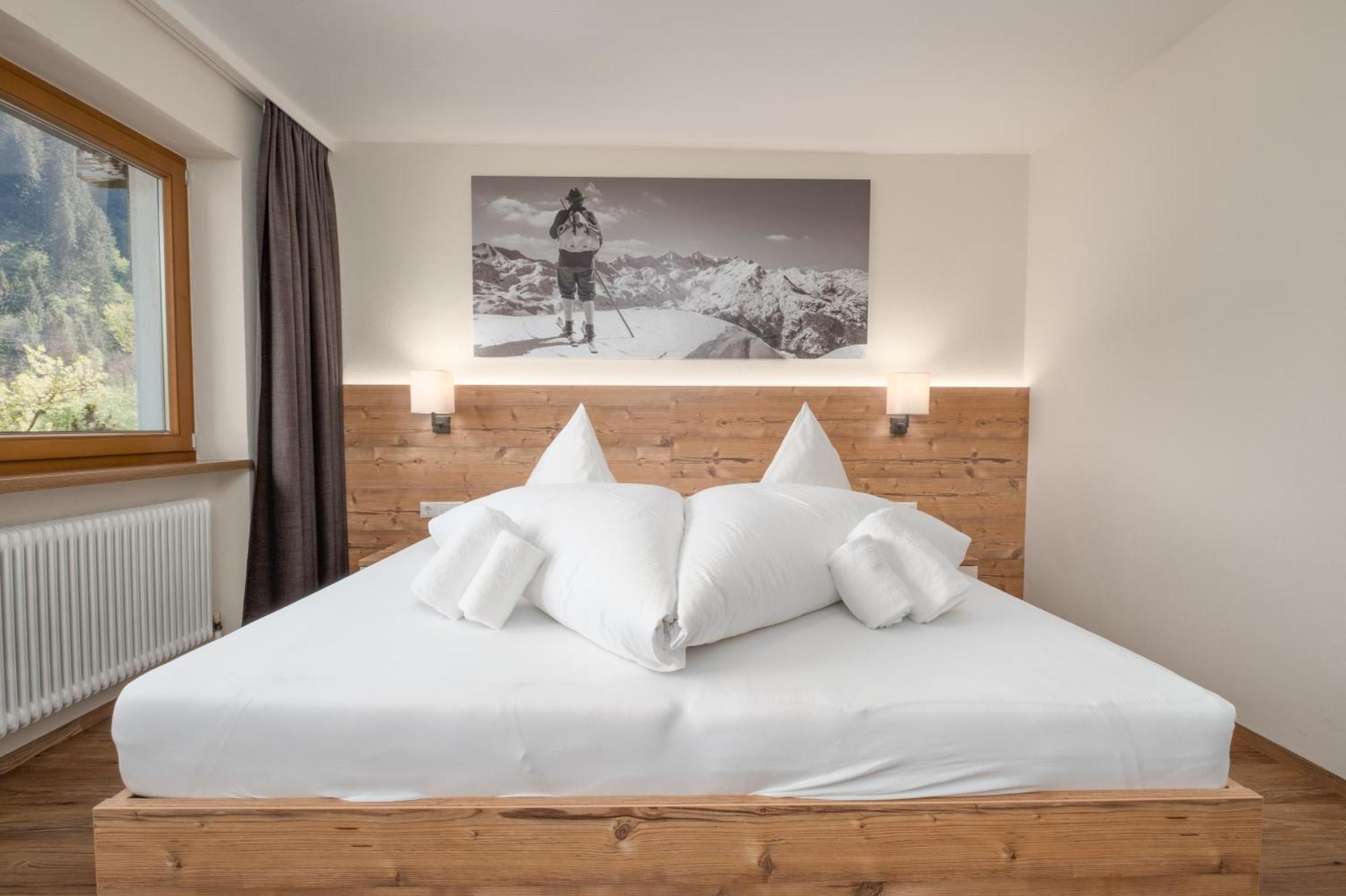 Ferienwohnung Haus Tuxerklamm Mayrhofen Exterior foto
