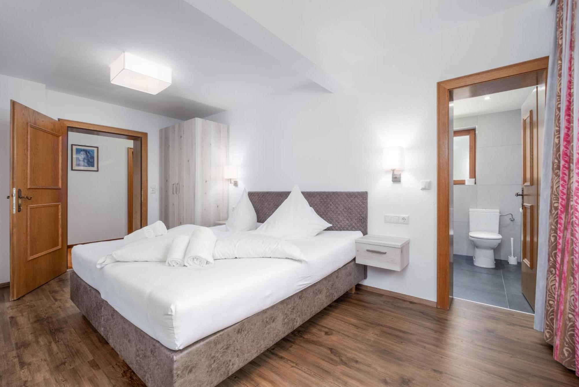 Ferienwohnung Haus Tuxerklamm Mayrhofen Exterior foto