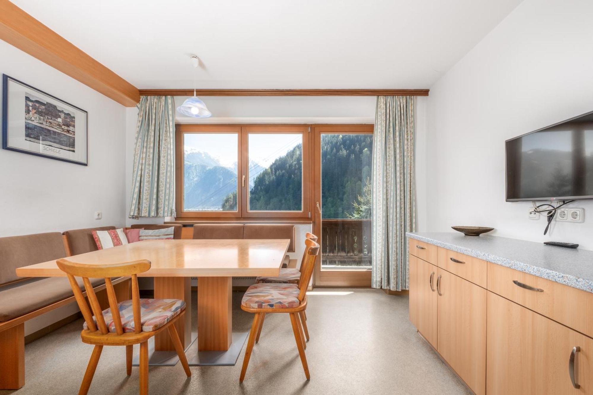 Ferienwohnung Haus Tuxerklamm Mayrhofen Exterior foto