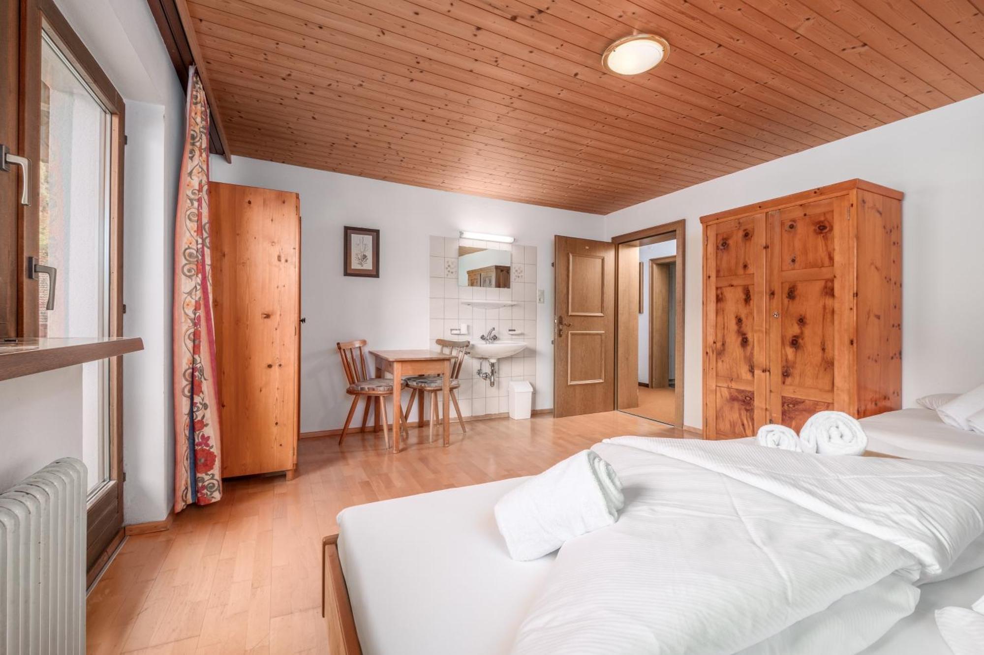 Ferienwohnung Haus Tuxerklamm Mayrhofen Zimmer foto