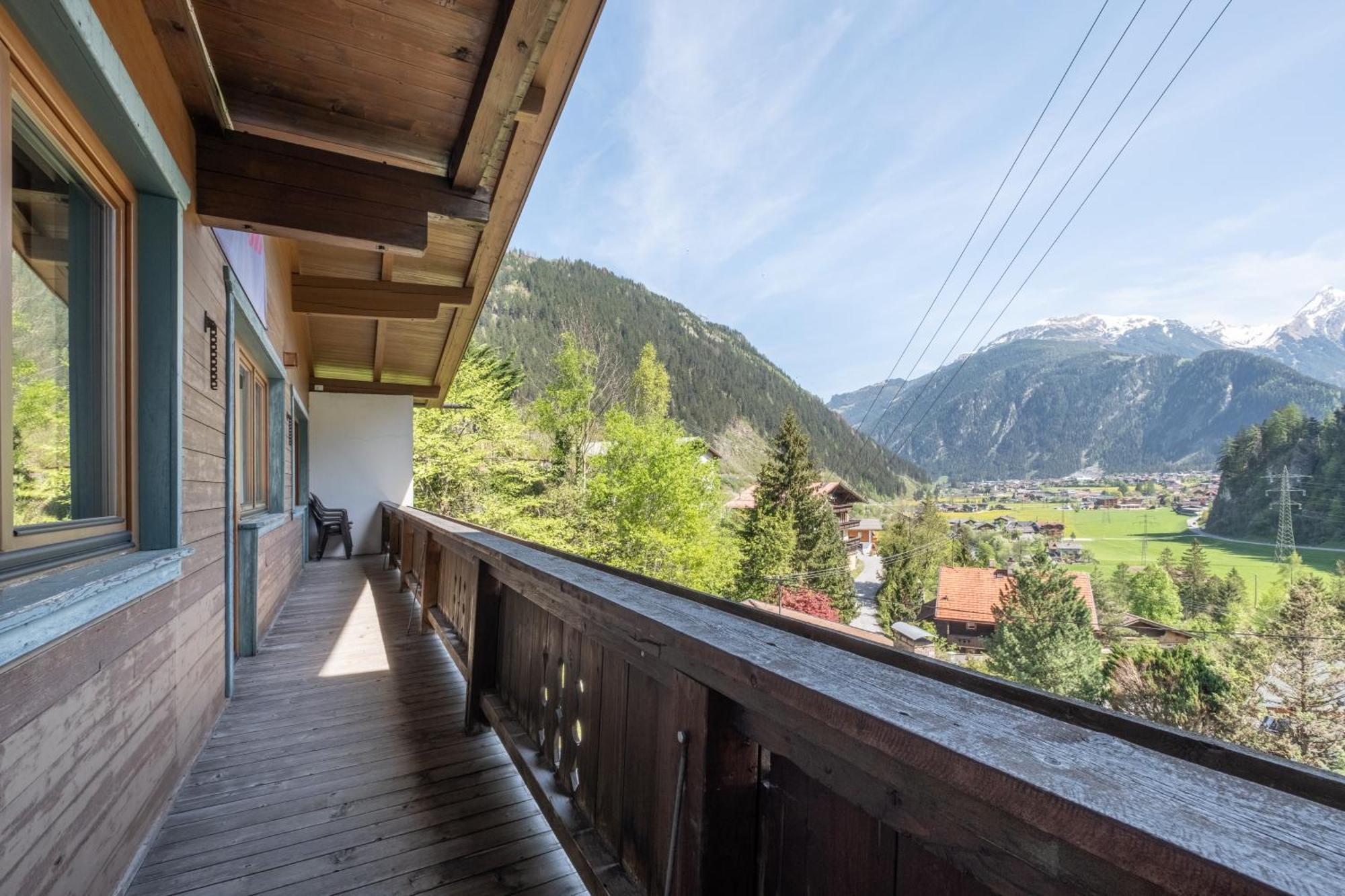 Ferienwohnung Haus Tuxerklamm Mayrhofen Zimmer foto